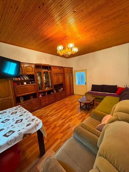 Casă individuală cu 3 camere cu Canalizare în Săcălaz