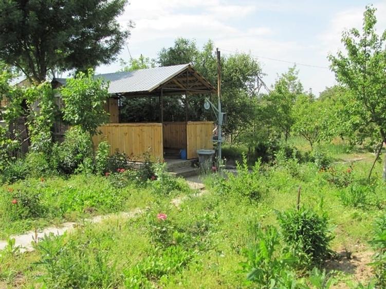 Casă cu 2 camere cu Teren 76.5 Mp în Central