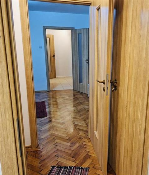 Apartament cu 2 camere nedecomandat, mobilat în Central