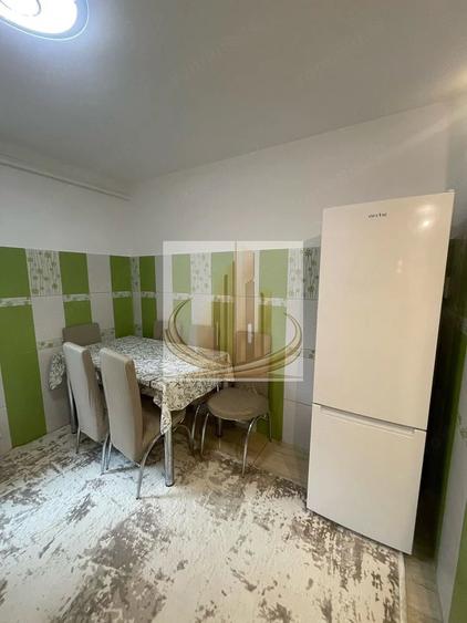 Apartament cu 2 camere semidecomandat în Aradului