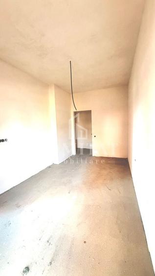 Apartament cu 4 camere în Florești