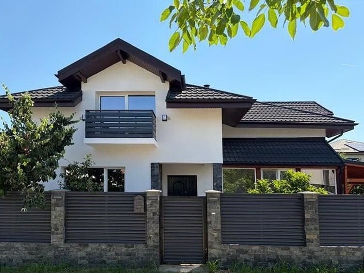 Casă individuală cu 5 camere cu Teren 640 Mp în Odăi