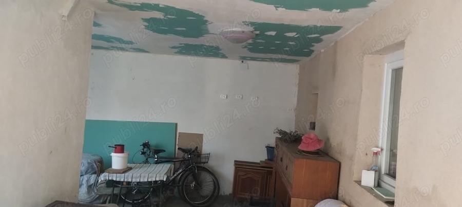 Casă cu 3 camere cu Teren 1630 Mp în Copăcele