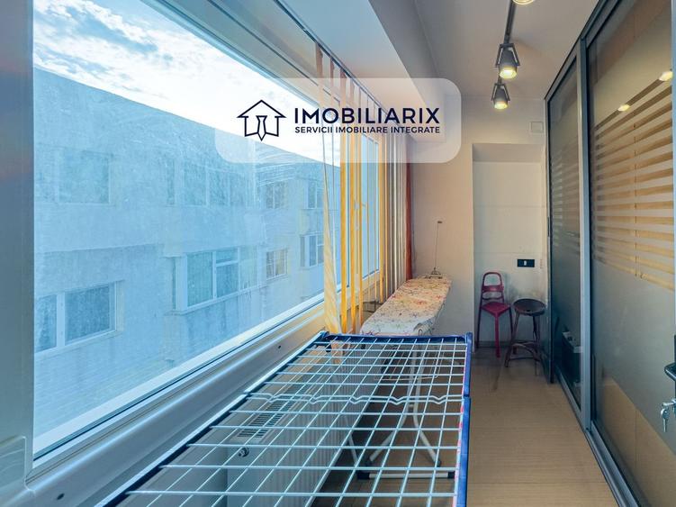 Apartament cu 3 camere decomandat, mobilat în Casa de Cultură