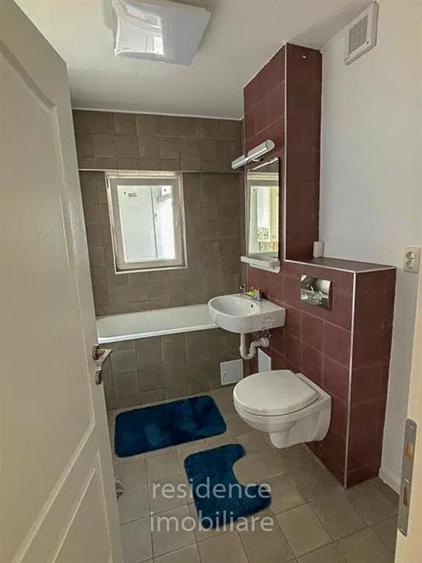 Apartament cu 3 camere decomandat, mobilat în Gheorgheni