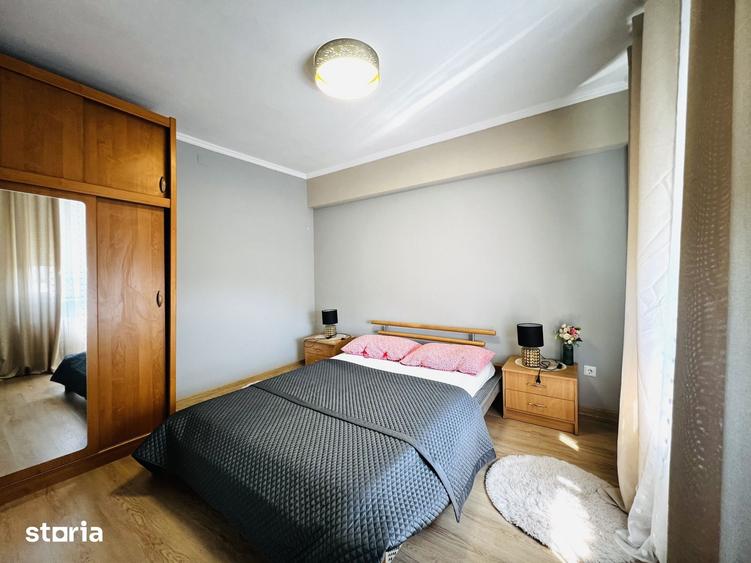 Apartament cu 4 camere în Aradului
