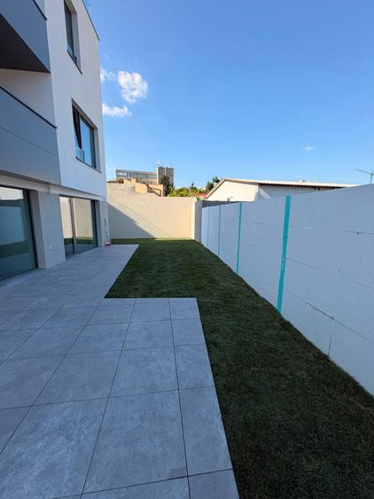 Apartament cu 4 camere semidecomandat în Timpuri Noi