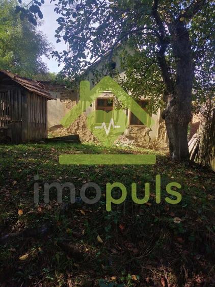 Teren de 5396 mp, în Mehadia