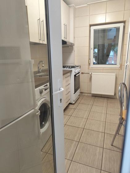 Inchiriez apartament 2 camere - 5