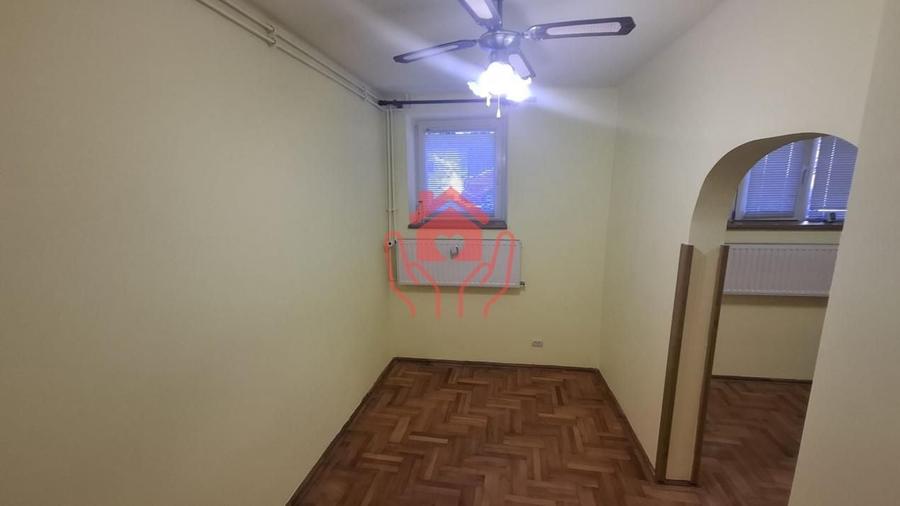 GARA DE NORD (Spitalul Witting)- 2 apartamente, 6 camere, vila solida renovata! - 29