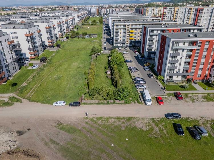 Teren de 1000 mp, în Avantgarden
