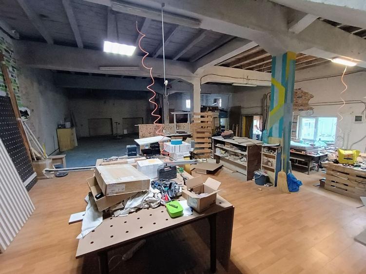 Spațiu industrial, de 500 mp, în Nord
