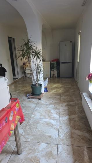 Casă cu 3 camere cu Teren 120 Mp în Rahova