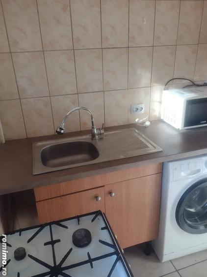 Garsonieră decomandată în Basarab