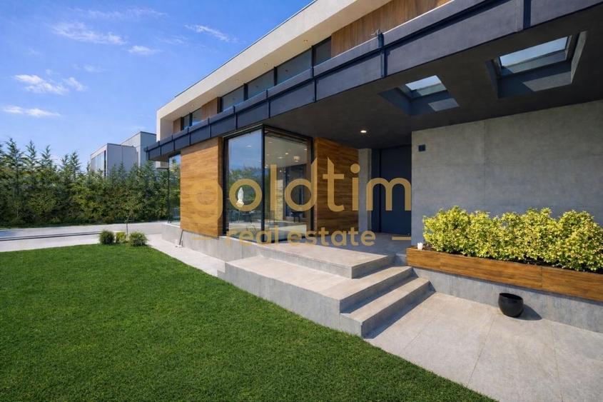 Casă individuală cu 8 camere decomandat cu Piscina în Pipera