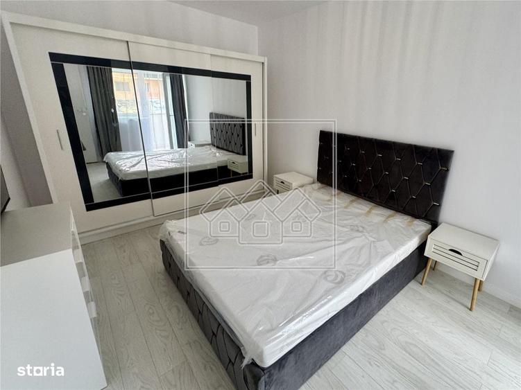 Apartament cu 2 camere decomandat în Vest