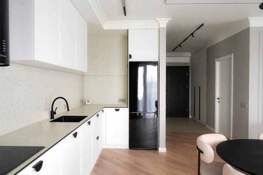 Apartament cu 2 camere semidecomandat, mobilat în Bună Ziua