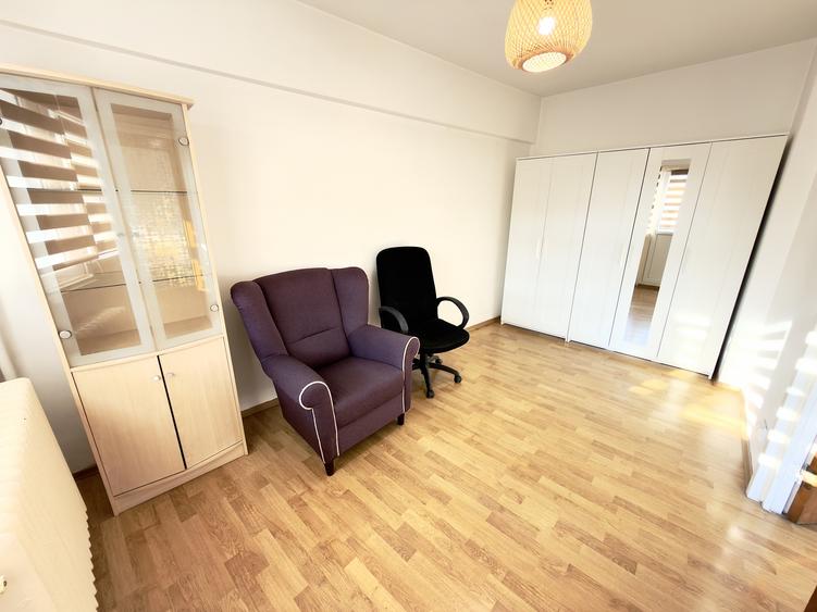 Apartament cu 3 camere decomandat, mobilat în Grădina Icoanei