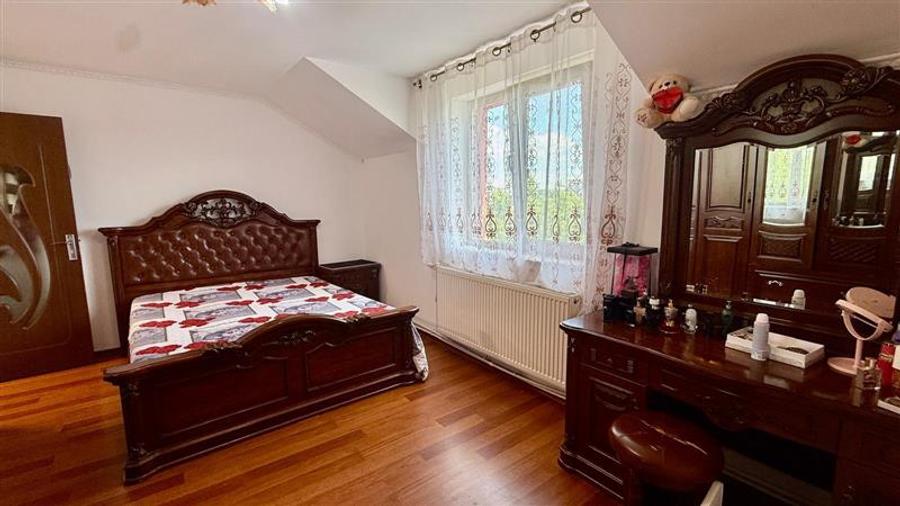 Casa de vanzare in Galata - 18