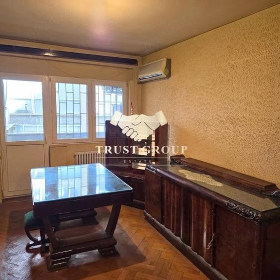 Apartament cu 2 camere semidecomandat în Cișmigiu