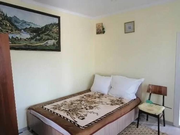 Casă cu 2 camere cu Teren 1000 Mp în Havârna
