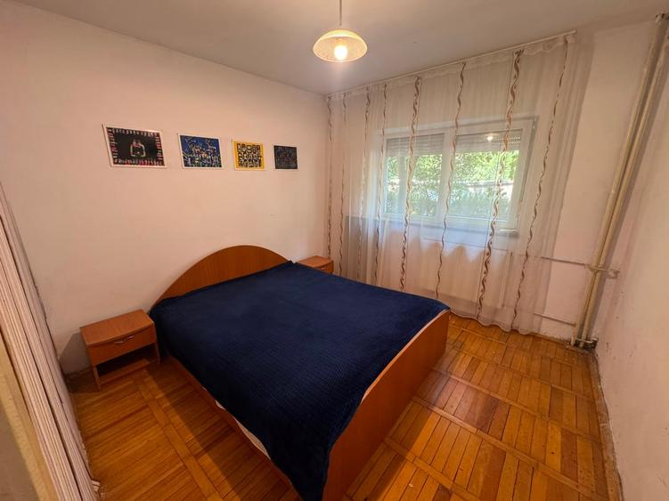 Apartament cu 2 camere semidecomandat în Aradului