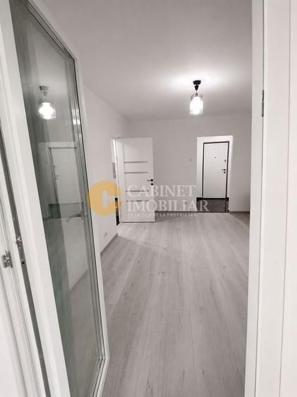 Apartament cu 3 camere decomandat în Tătărași