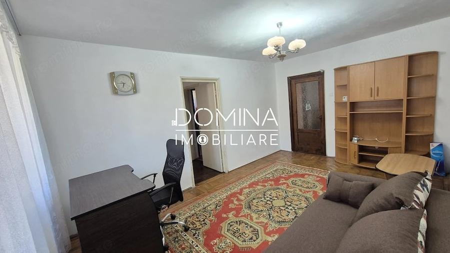 Vanzare apartament 3 camere, mobilat ?i utilat, Bulevardul Republicii - 1