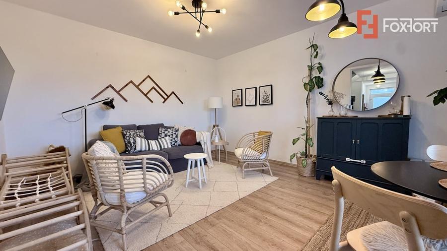 Duplex cu 3 camere cu Canalizare în Moșnița Nouă