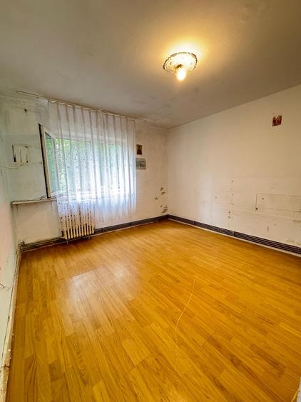 Apartament cu 2 camere decomandat în Dacia