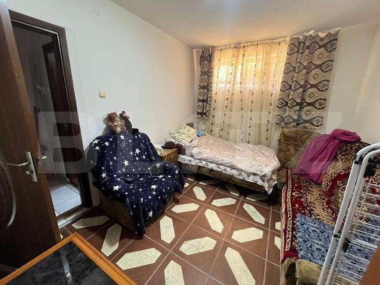 Apartament cu 2 camere semidecomandat în Moreni