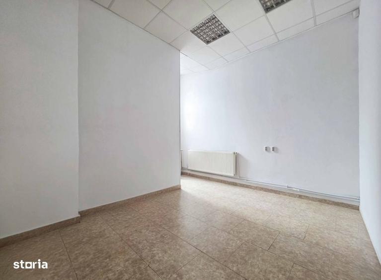 Casă cu 4 camere cu Teren 277.35 Mp în Central