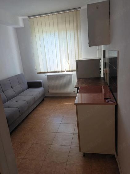 Proprietar | Garsoniera in Dacia | 160 EUR luna | Disponibila imediat | Fara comision - 3