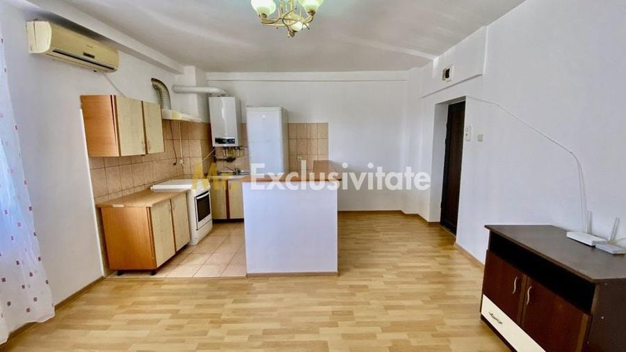 Apartament cu 2 camere decomandat în Teilor