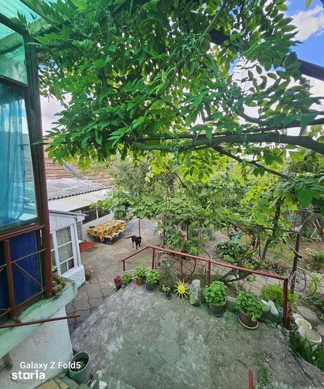 Casă cu 4 camere decomandat cu Teren 500 Mp în Sânmartin