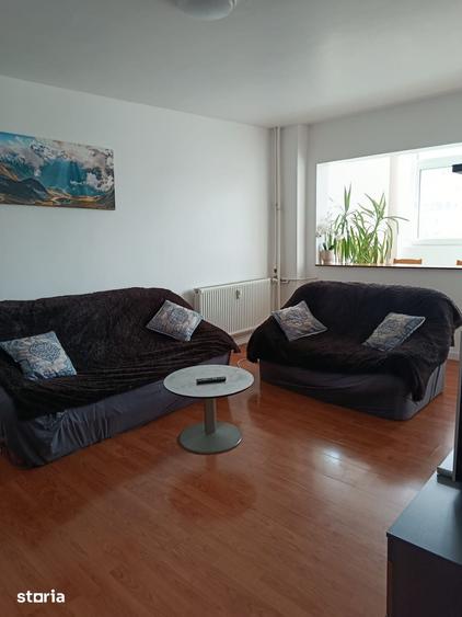 Apartament cu 3 camere în Grivița