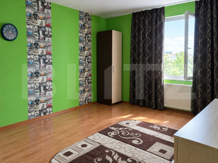 Apartament cu 2 camere decomandat, mobilat în Central