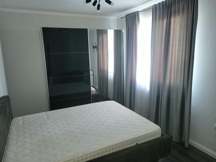 Apartament cu 2 camere semidecomandat în Florești