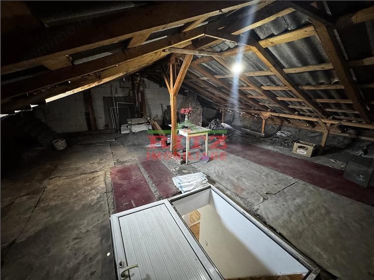 Apartament cu 3 camere decomandat în Gară