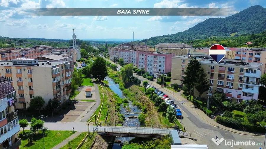 Apartament cu 3 camere semidecomandat în Central