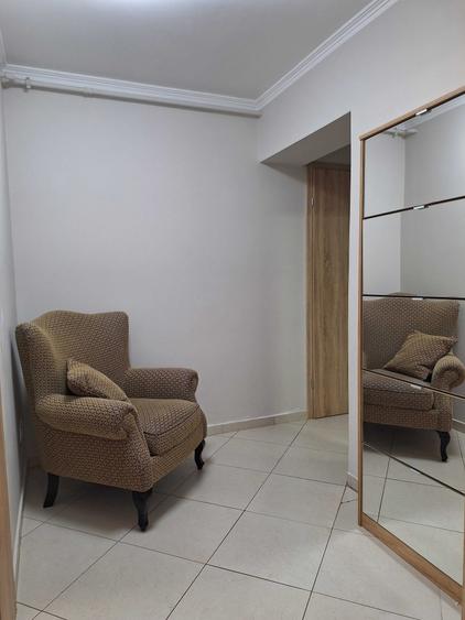 Apartament decomandat în Tractorul