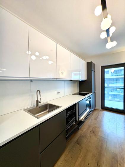 Apartament cu 2 camere semidecomandat în Barbu Văcărescu