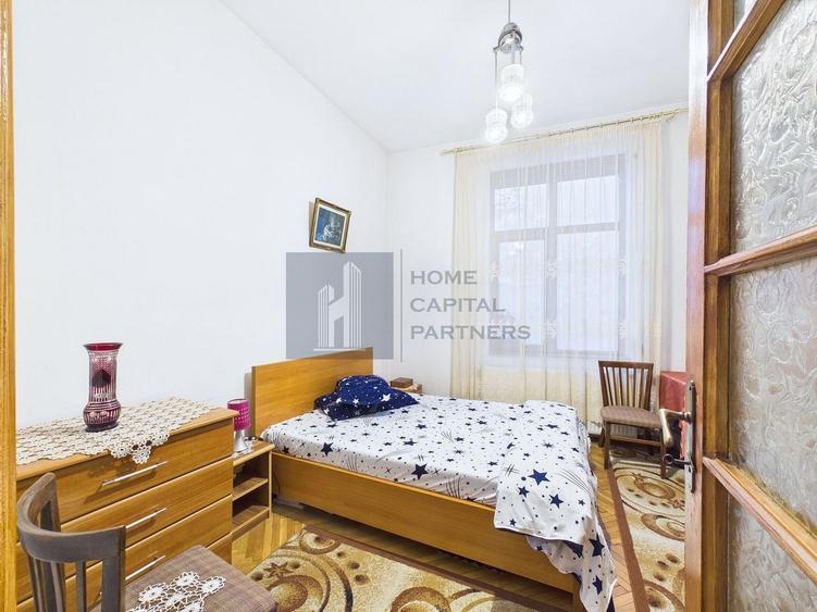 Casă cu 5 camere cu Canalizare în Foișorul de Foc