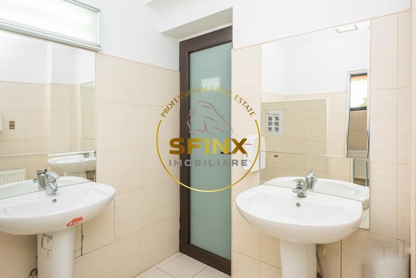 Casă individuală cu 6 camere cu Canalizare în Pipera