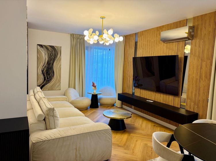 Apartament cu 2 camere, mobilat în Pipera
