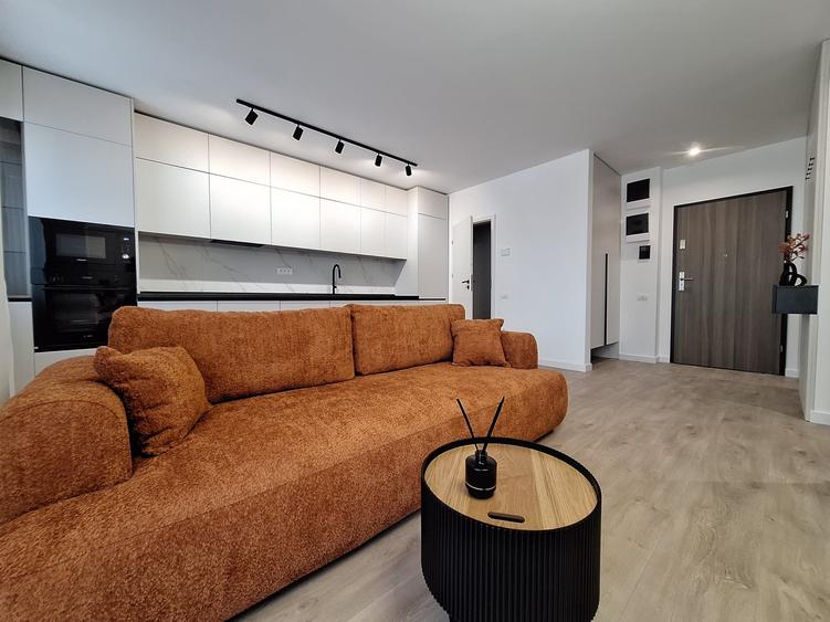 Apartament cu 2 camere decomandat, mobilat în Aradului