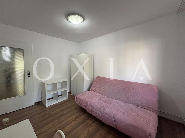 Apartament cu 3 camere decomandat, mobilat în Cetății