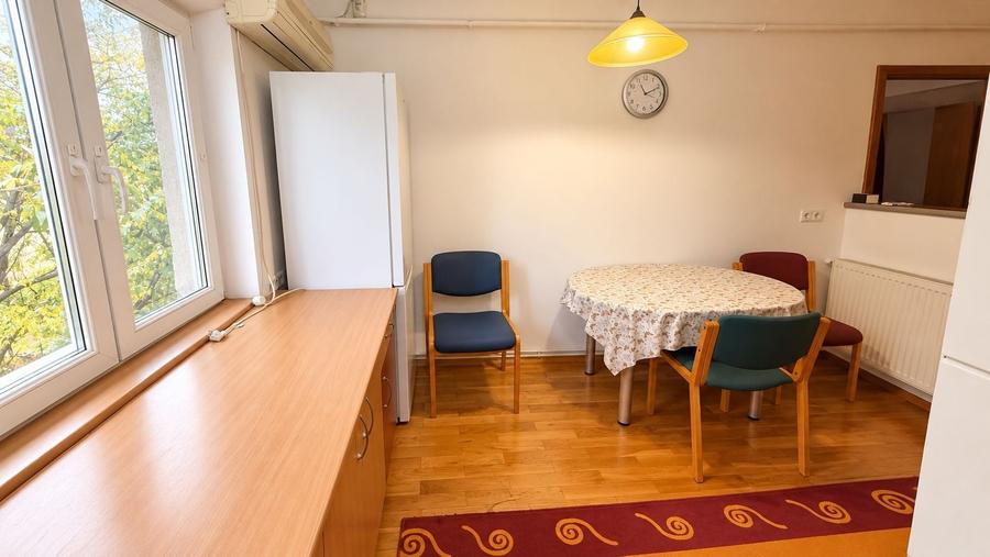Apartament cu 2 camere, mobilat în Steaua