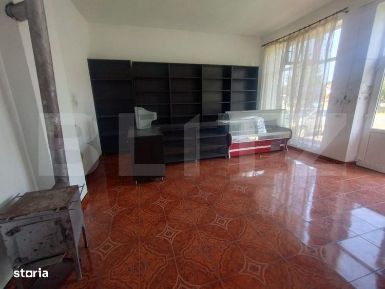 Casă cu 3 camere în Simionești