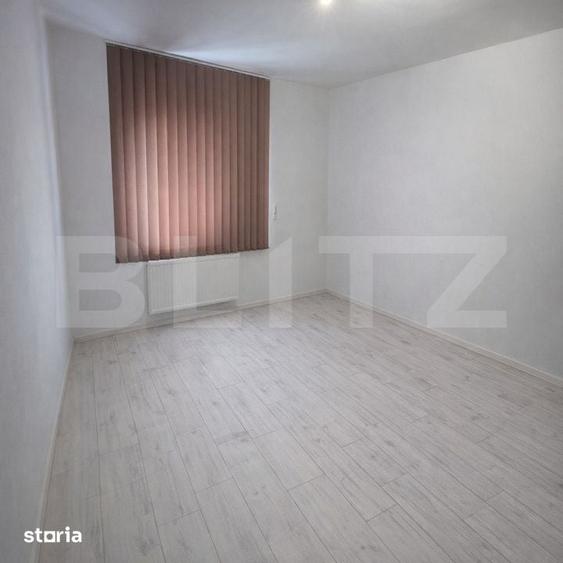 Apartament cu 3 camere în Soarelui